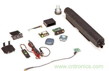 順時針方向依次為電池組、GPS天線、發(fā)射/接收單元和磁力安裝支架