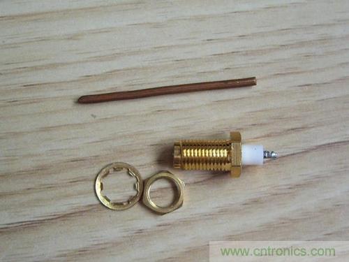 最簡單使用的天線&mdash;&mdash;罐頭天線，可做正饋大鍋饋源！ 