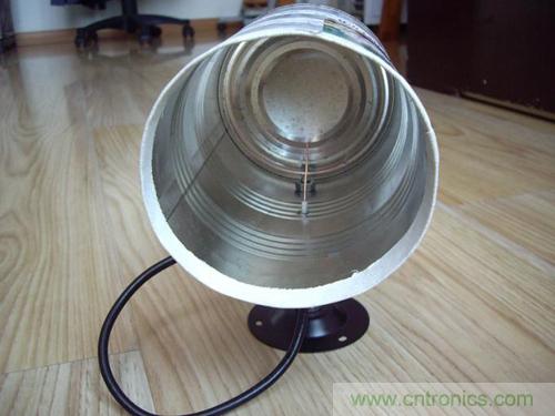 最簡單使用的天線&mdash;&mdash;罐頭天線，可做正饋大鍋饋源！ 