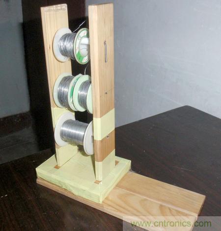 成本幾乎為零，三層錫絲架DIY