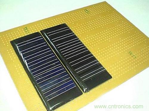 微型太陽能供電板DIY，給手電筒收音機供電