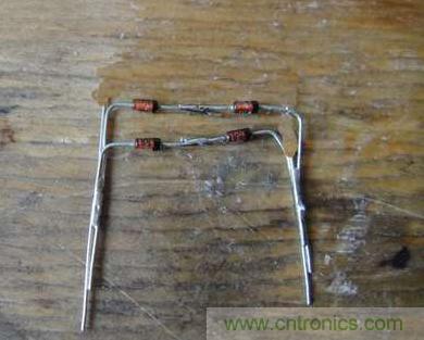 想減少電費嗎？DIY一個迷你風力發(fā)電機吧