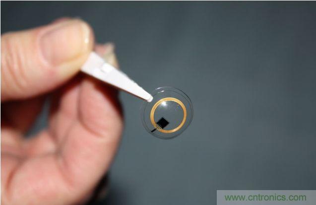 MEMS傳感器體積微小，精度可達(dá)微米級(jí)別