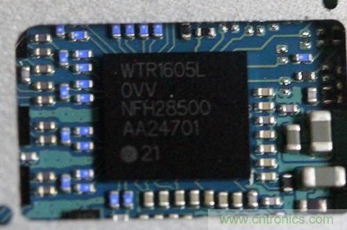 拆解4G新機(jī)索尼M35t：用料十足，易于維修