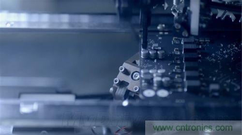 顛覆傳統(tǒng)設(shè)計(jì)，蘋(píng)果全新Mac Pro生產(chǎn)線探秘