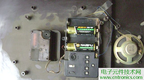 拆個老古董，日本精工石英電子掛鐘拆解