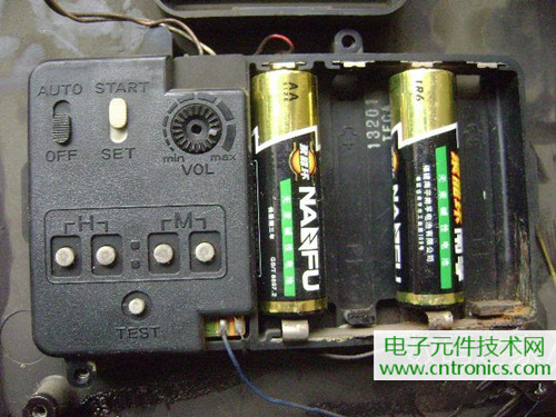 拆個老古董，日本精工石英電子掛鐘拆解