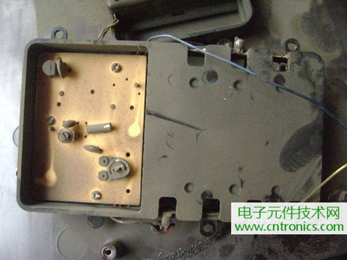 拆個老古董，日本精工石英電子掛鐘拆解