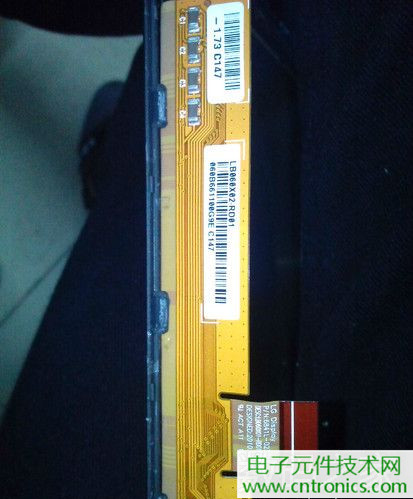 不怕摔的電紙書！一款柔性屏電子書閱讀器拆解