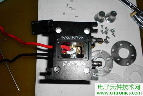 這貨一萬(wàn)三？50W半導(dǎo)體激光模塊拆解