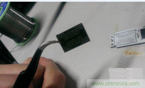 制作U盤全過程，由PCB做起