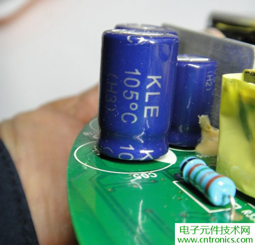 高端大氣上檔次！智能遙控調(diào)光LED吸頂燈拆解