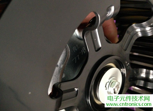 PM2.5殺手！松下納米水離子空氣凈化器拆解