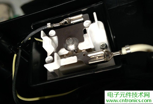 PM2.5殺手！松下納米水離子空氣凈化器拆解