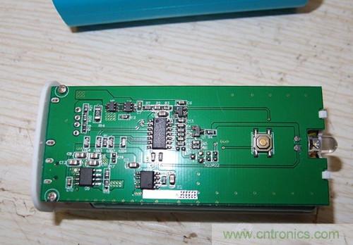 國產(chǎn)移動電源拆解:便宜也有好貨