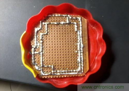 讓燈光跳舞，簡單自制聲控LED旋律燈