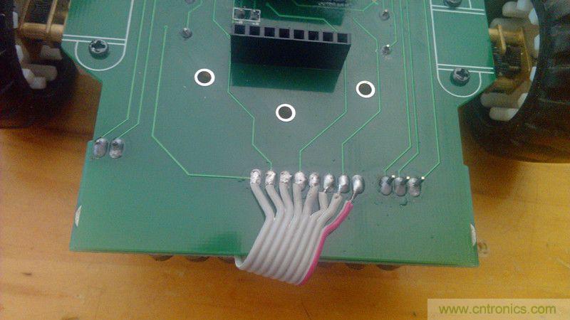 多圖殺貓！PCB版藍牙智能小車DIY