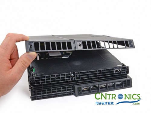 游戲機(jī)內(nèi)部的秘密:逆天級(jí)拆解索尼 PALY STATION 4!