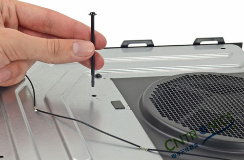 不容錯(cuò)過(guò)！大神級(jí)拆解力作：X-BOX ONE 解密內(nèi)部結(jié)構(gòu)!！