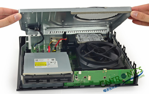 不容錯(cuò)過(guò)！大神級(jí)拆解力作：X-BOX ONE 解密內(nèi)部結(jié)構(gòu)!！