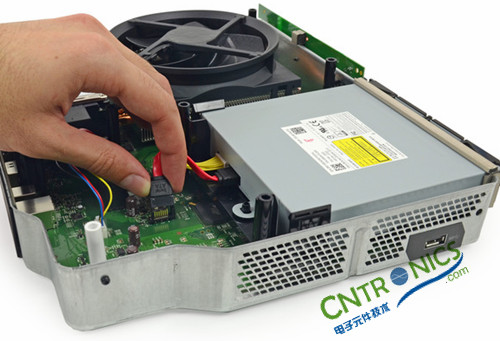 不容錯(cuò)過(guò)！大神級(jí)拆解力作：X-BOX ONE 解密內(nèi)部結(jié)構(gòu)!！