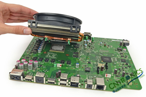 不容錯(cuò)過(guò)！大神級(jí)拆解力作：X-BOX ONE 解密內(nèi)部結(jié)構(gòu)!！