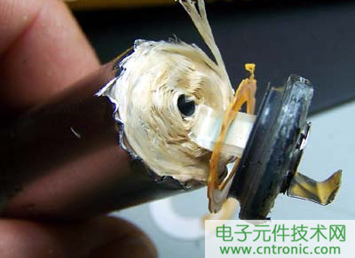 筆記本電池拆解，探秘電池內(nèi)部結(jié)構(gòu)