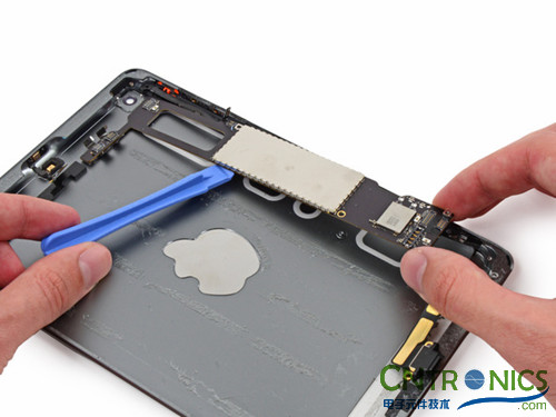 最新最牛最逆天的拆解：iPad Mini Retina 內(nèi)部大揭秘！