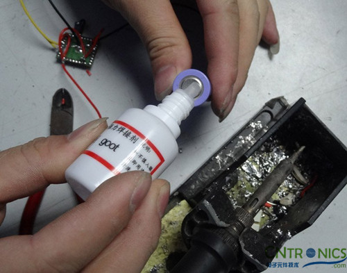 達人創(chuàng)意DIY:無線2.4G音頻收發(fā)器