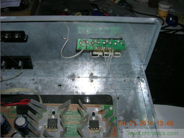 巧奪天工！大神利用山寨功放為高性價(jià)比逆變器"穿新衣"