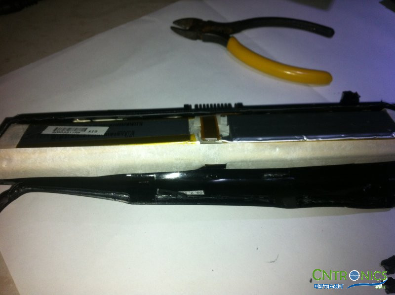 不一樣的DELL筆記本電池拆解小竅門！