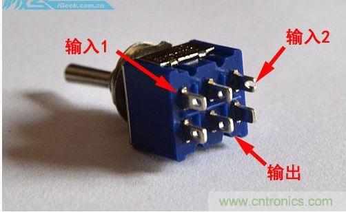 DIY：自制超炫音頻分配器，實(shí)現(xiàn)音箱共用