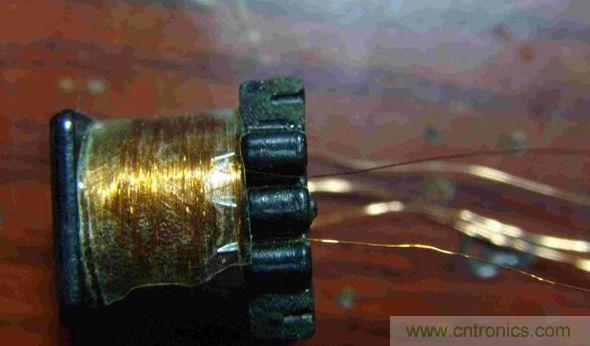 DIY單管自激，領略高壓電火花風采