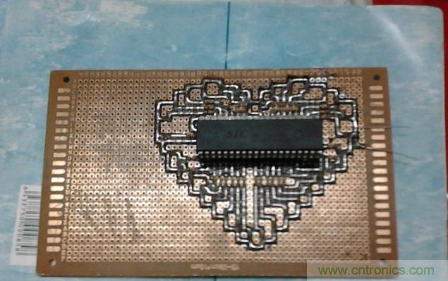 三八節(jié)將至！DIY心形LED流水燈！你們懂的~