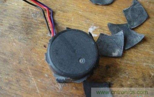 創(chuàng)意DIY！迷你風(fēng)力發(fā)電機(jī)！