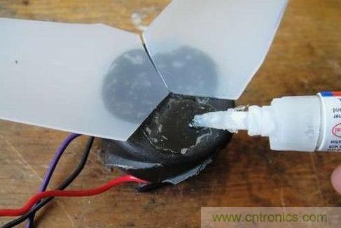 創(chuàng)意DIY！迷你風(fēng)力發(fā)電機(jī)！