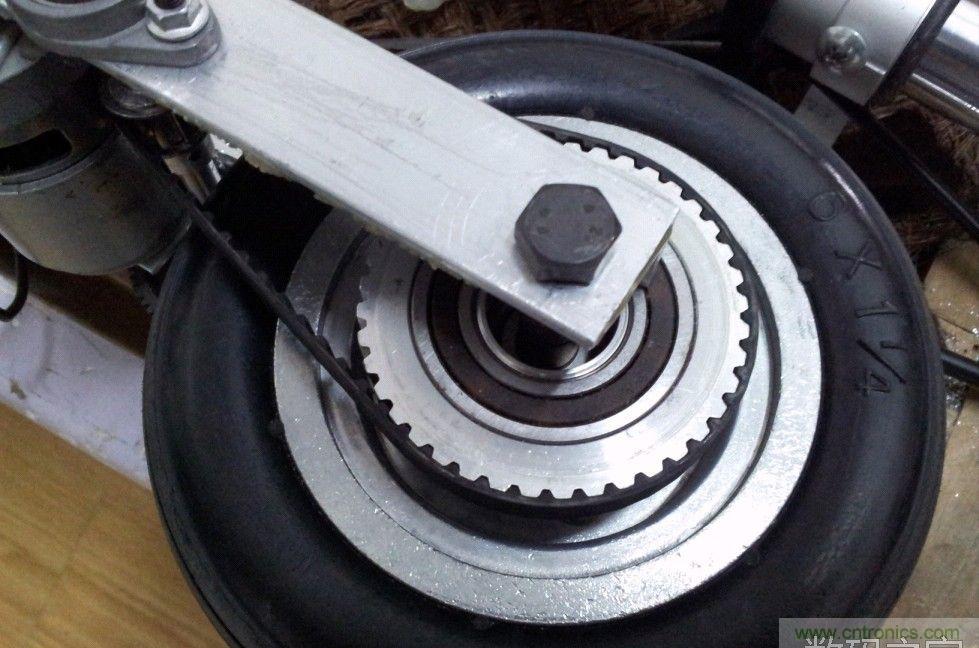 能工巧匠！DIY屬于你的電動滑板車！