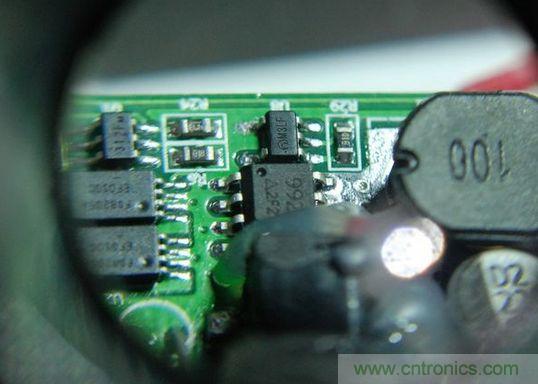 圖文并茂！移動電源升壓效率大檢測