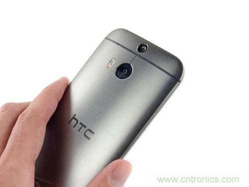 牛人強拆！新HTC One(M8)真機精密做工難修理