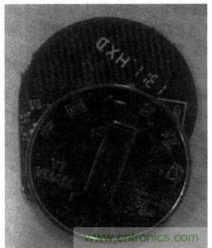 超小型、超高頻段的RFID標(biāo)簽PCB天線的設(shè)計