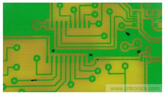 蝕刻板。注意記號筆墨水仍然非常完整