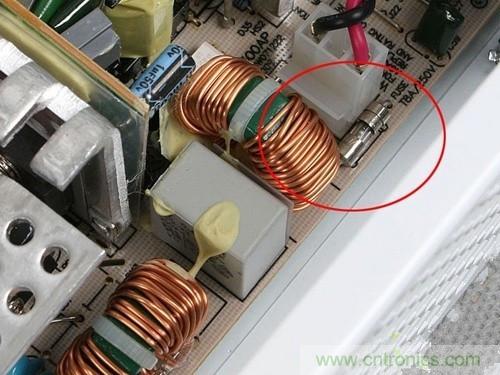 逆變電源設(shè)計中，保險絲扮演什么角色？