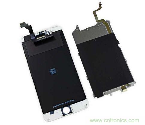 iPhone 6 Plus搭載的高清LED屏幕尺寸為5.5英寸，像素密度為401ppi，并采用了IPS（平面轉(zhuǎn)換）技術(shù)。（來源：iFixit）