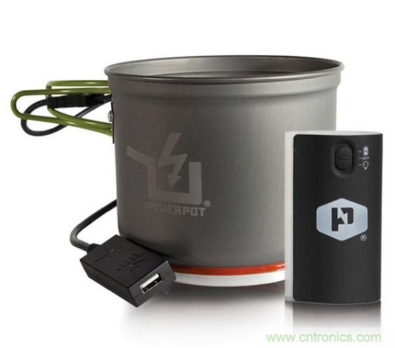 圖6：Powerpot設(shè)備利用熱源發(fā)電，使用者能一邊烹煮食物一邊為移動(dòng)設(shè)備充電。
