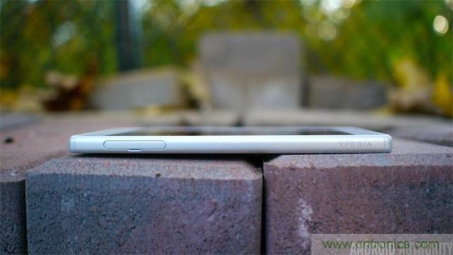 傳奇索尼，憑借Sony Xperia Z5能否在移動(dòng)市場(chǎng)奪得一席之地？