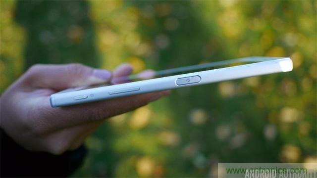 傳奇索尼，憑借Sony Xperia Z5能否在移動(dòng)市場(chǎng)奪得一席之地？