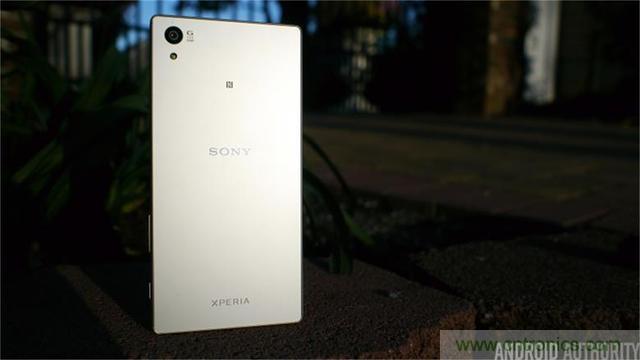 傳奇索尼，憑借Sony Xperia Z5能否在移動(dòng)市場(chǎng)奪得一席之地？