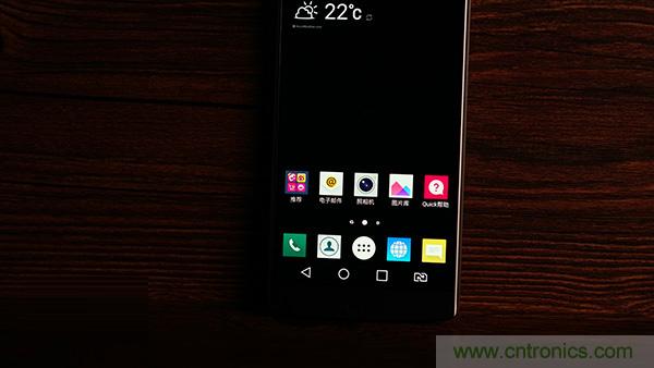業(yè)界良心 LG V10 評測:剛毅、冷峻，不失人性化