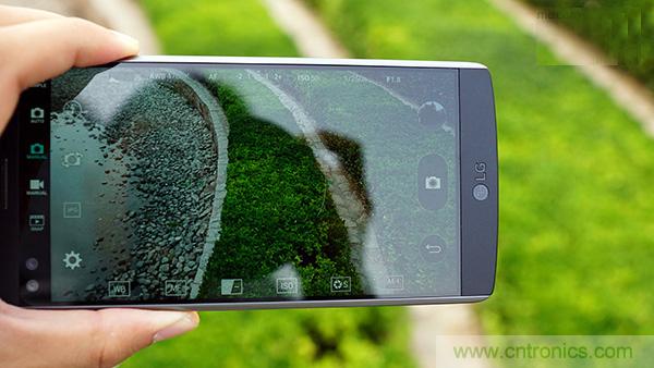 業(yè)界良心 LG V10 評測:剛毅、冷峻，不失人性化