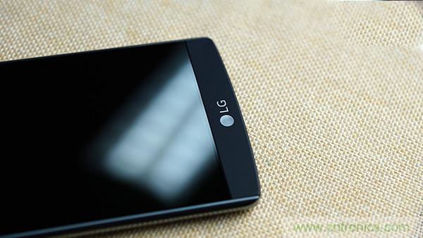 業(yè)界良心 LG V10 評測:剛毅、冷峻，不失人性化